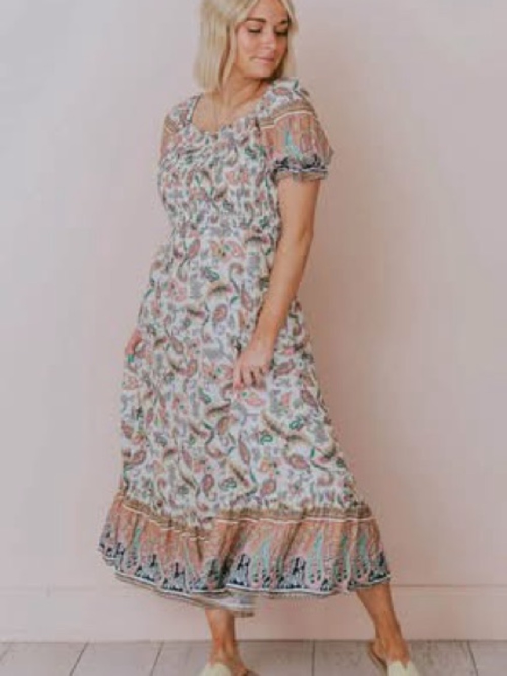 XL Hayden Smocked Midi Dress in Cream with Rust Paisley - Picture 2 of 4